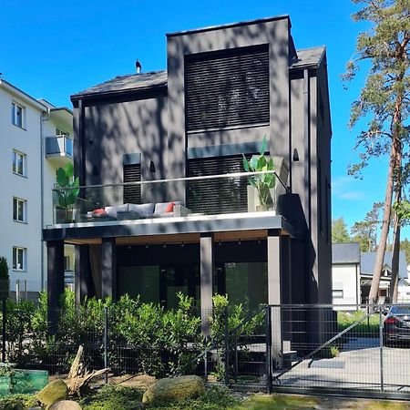 Czarna Perla Apartment Дзивновек Екстериор снимка