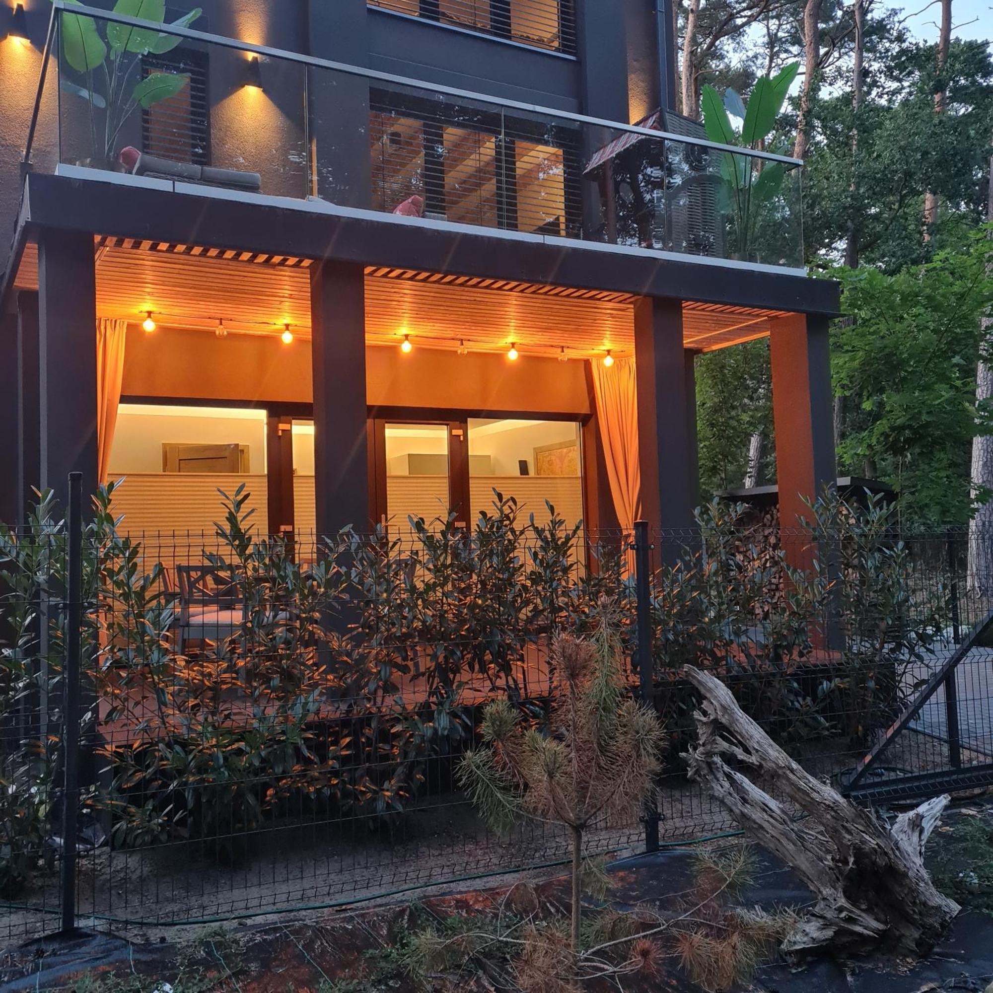 Czarna Perla Apartment Дзивновек Екстериор снимка