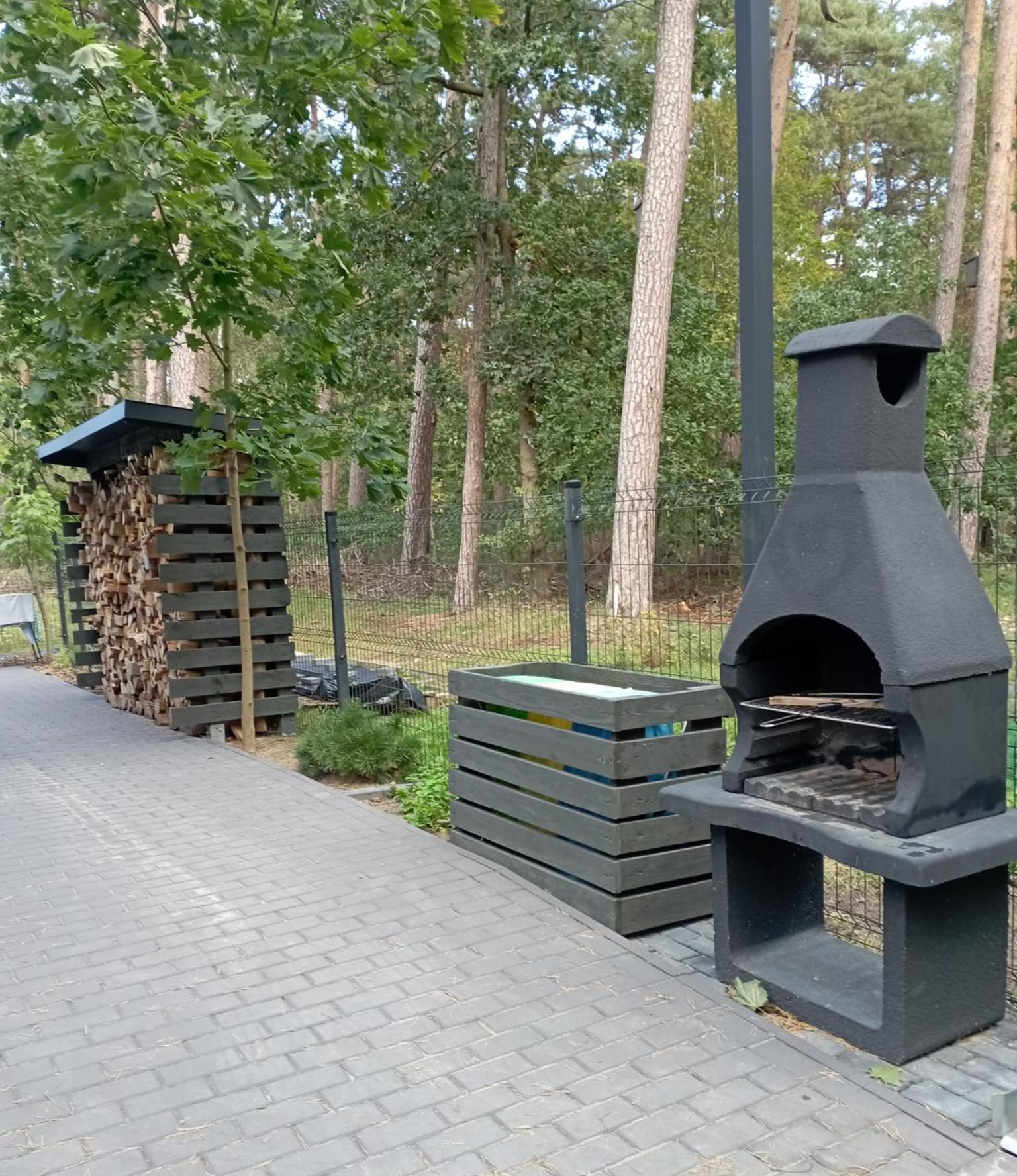 Czarna Perla Apartment Дзивновек Екстериор снимка
